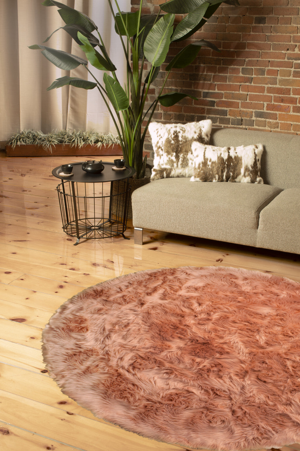 Dusty Rose Round Faux Fur Washable Non Skid Area Rug