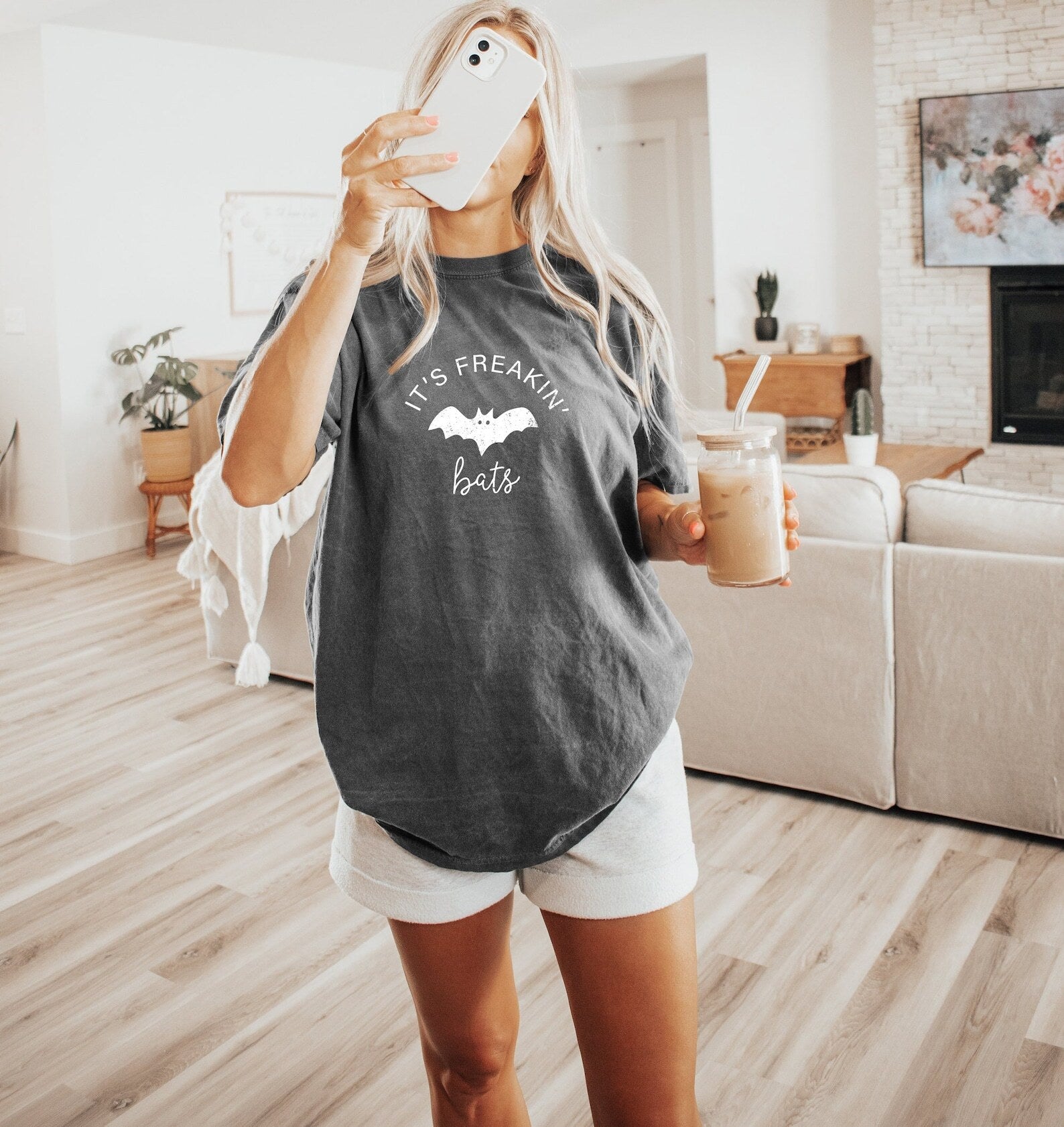 It's Freaking Bats Cute Bat Halloween Shirt Happy Halloween Tshirt Stay Spooky Season Shirt Fall Shirt Oversized Tshirt Comfort Colors