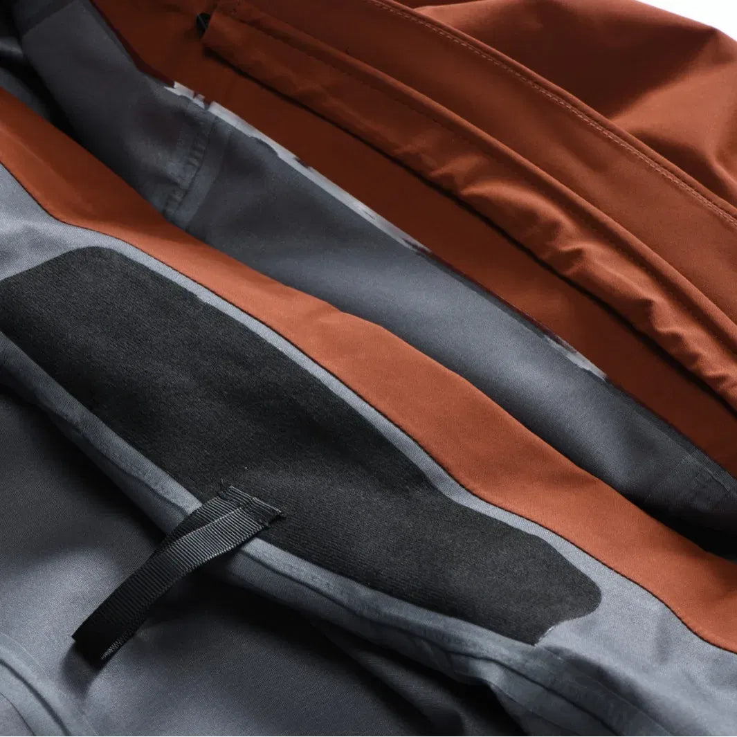 ARC Outdoor Men's and Women's, Fashionable, Windproof and Waterproof, Mountaineering, Breathable, Travel, Camping, Windbreaker