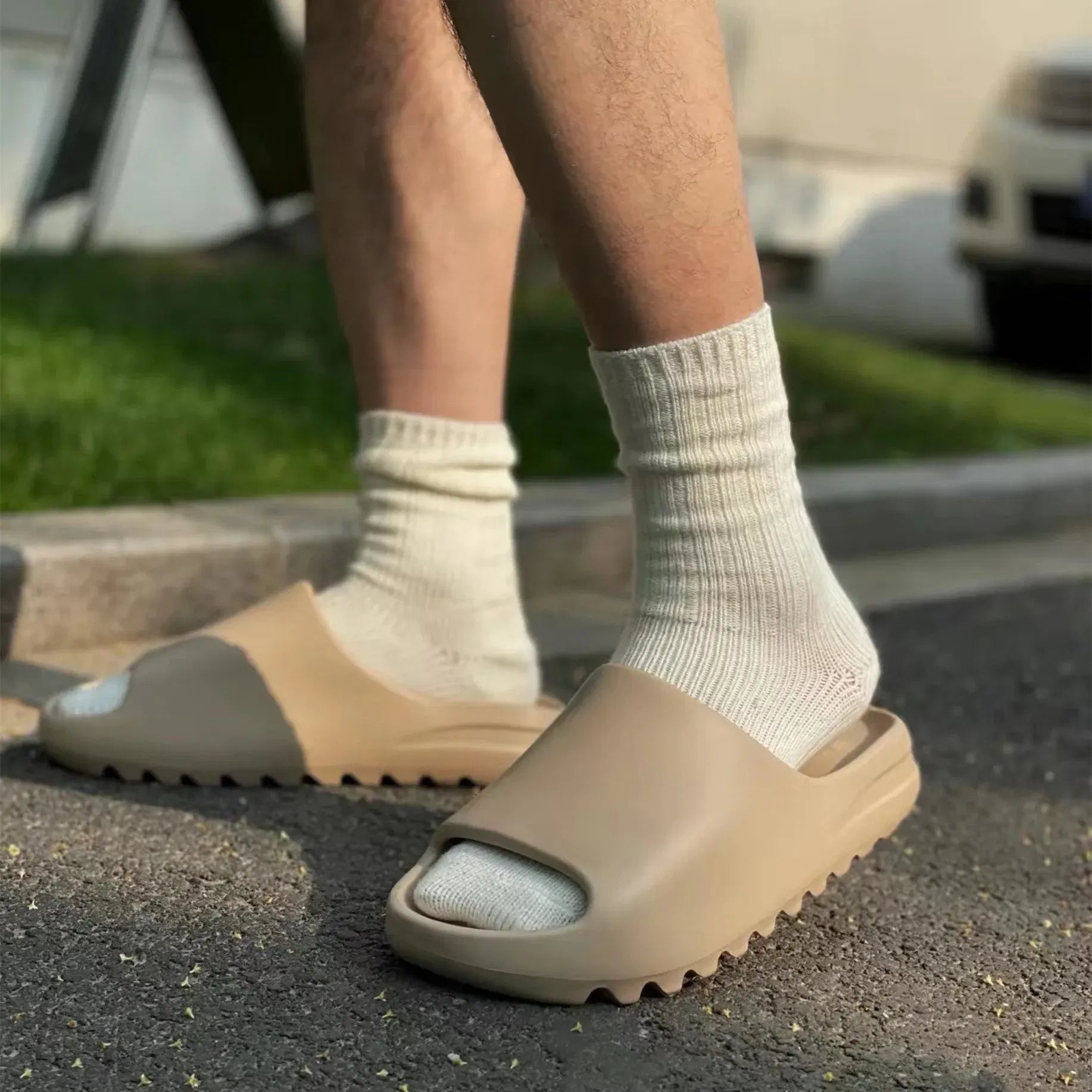 Color: Ivory, Shoe Size: 44-45 - Brand High Quality Super Soft EVA Sole Summer Slippers for Men Bathroom Slippers Home Slides Couple Beach Sandals Male Slipper