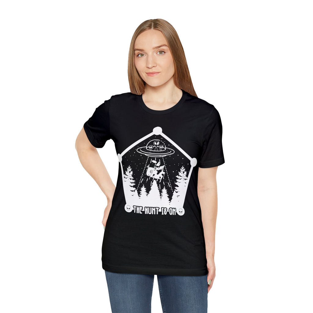 Black - M - The Hunt is On Unisex Cotton T-Shirt